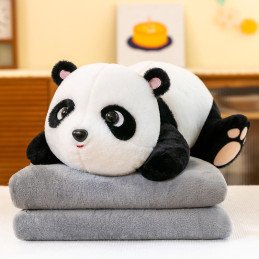 PODUSZKA MASKOTKA PANDA Z KOCEM