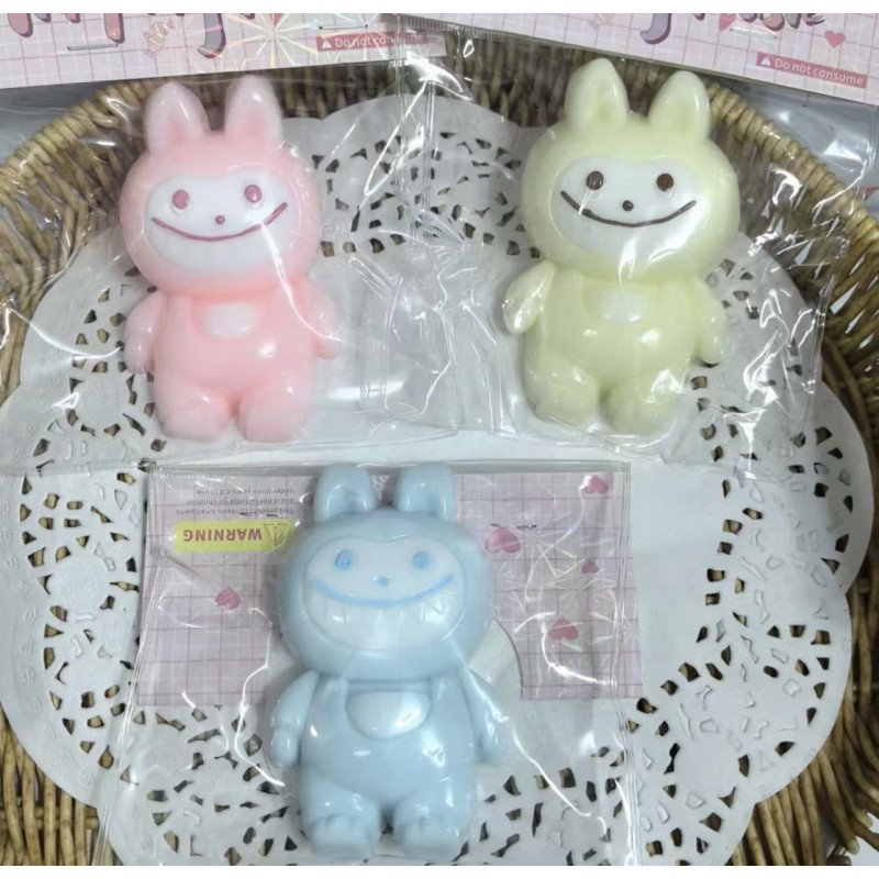 SQUISHY GNIOTEK LABUBU SQUISHY GNIOTEK LABUBU