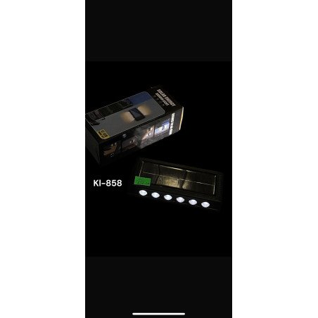LAMPA SOLARNA LED Z CZUJNIKIEM ZMIERZCHU OGRODOWA
