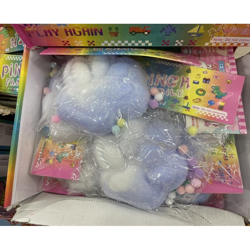 SQUISHY GNIOTEK DUŻE ŁAPKI SQUISHY GNIOTEK DUŻE ŁAPKI