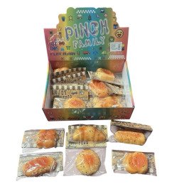 SQUISHY GNIOTEK CAKE
