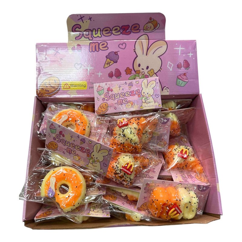 SQUISHY GNIOTEK CAKE M SQUISHY GNIOTEK CAKE M