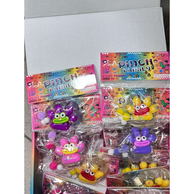 SQUISHY GNIOTEK ŁAPKI SQUISHY GNIOTEK ŁAPKI