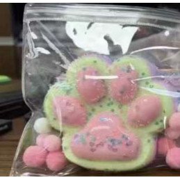 SQUISHY GNIOTEK KOCIA ŁAPKA