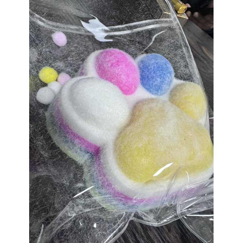 SQUISHY GNIOTEK KOCIA ŁAPKA DUŻA SQUISHY GNIOTEK KOCIA ŁAPKA DUŻA