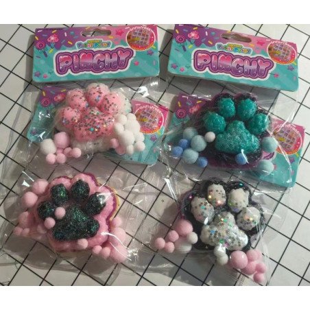 SQUISHY GNIOTEK KOCIA ŁAPKA
