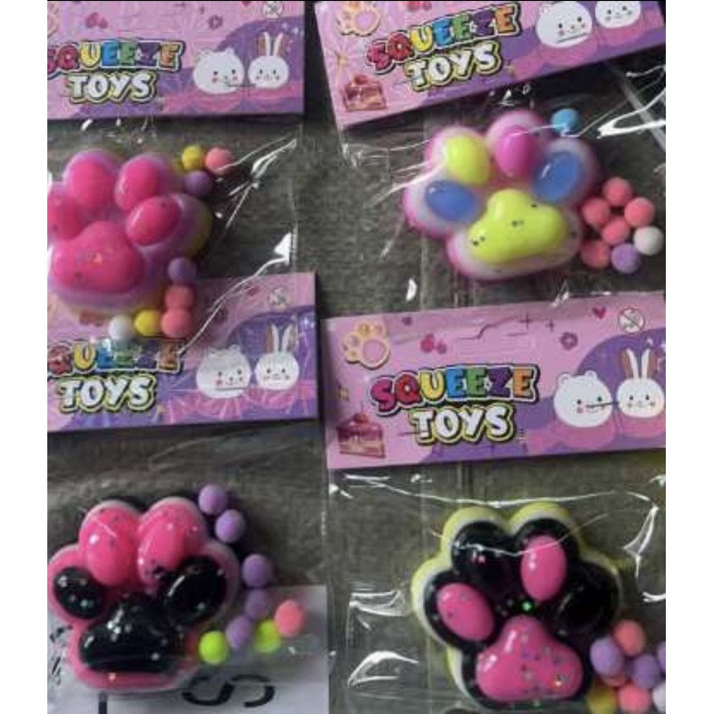 SQUISHY GNIOTEK KOCIA ŁAPKA SQUISHY GNIOTEK KOCIA ŁAPKA