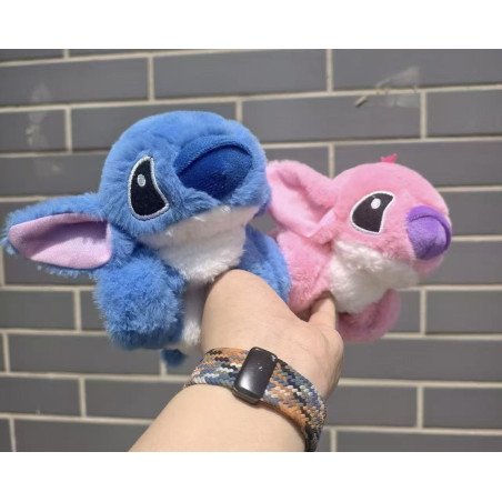 PLUSZOWA MASKOTKA STITCH NA RĘKĘ