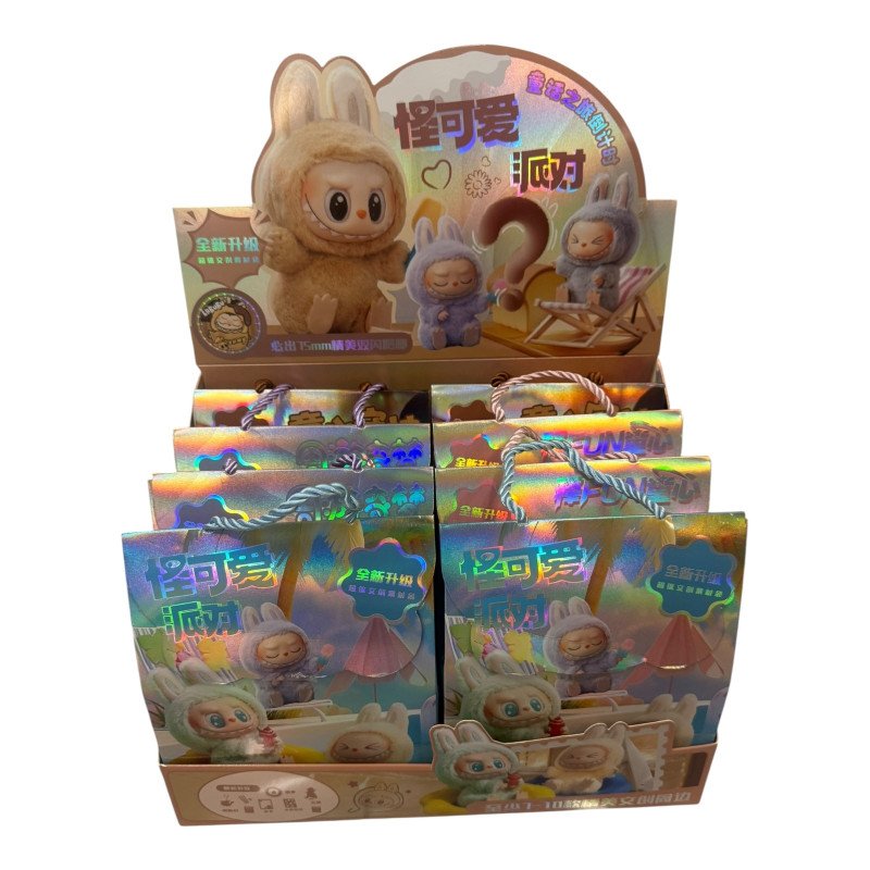 TOREBKA SURPRISE AKCESORIA LABUBU