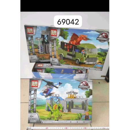 KLOCKI DINOZAUR WORLD