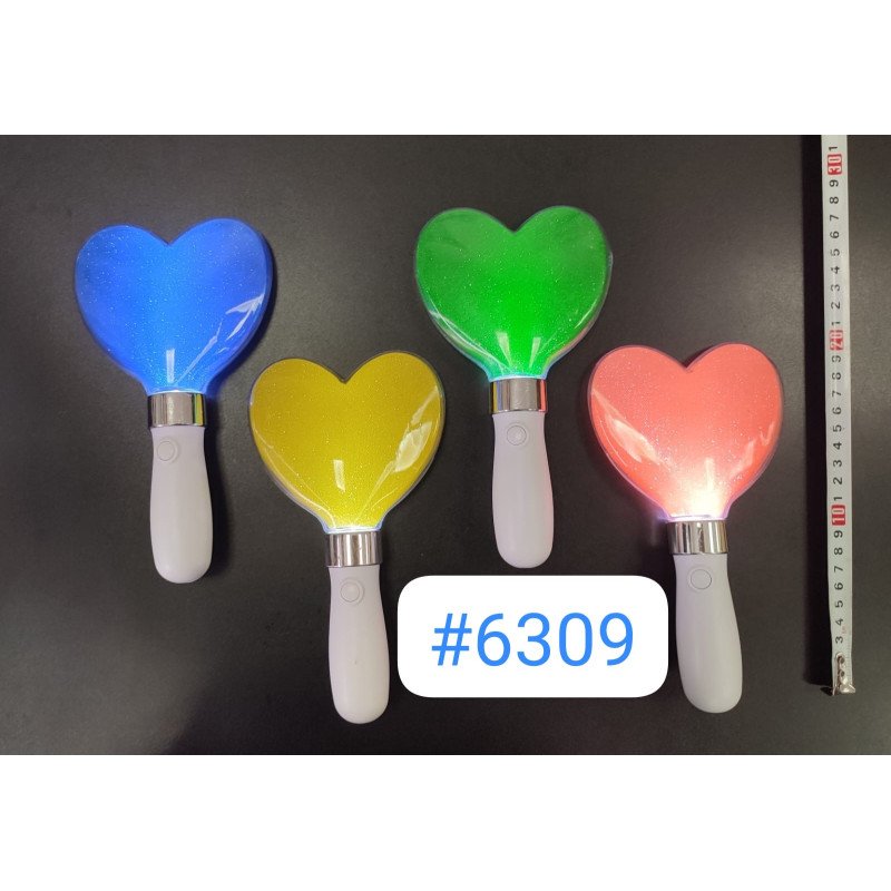 RÓŻDŹKA ŚWIECĄCA SERCE