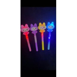 ZABAWKA ŚWIECĄCY LED LABUBU