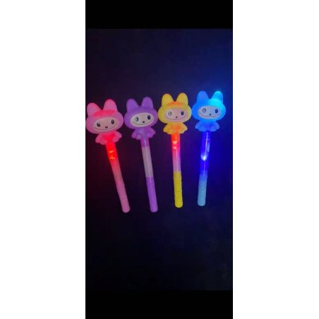 ZABAWKA ŚWIECĄCY LED LABUBU