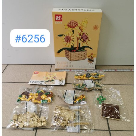 KLOCKI KWIATY 9110 550PCS FLOWERS STUDIO