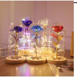 WIECZNA RÓŻA W PUDEŁKO NA PREZENT