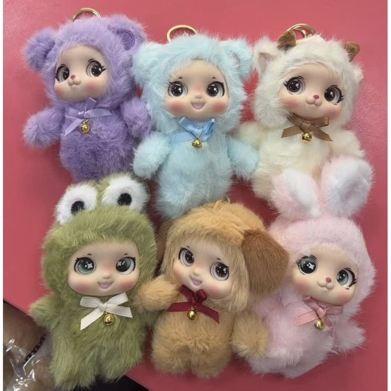 BRELOK PLUSZAK LALKA