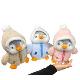 PLUSZAK MASKOTKA PINGWIN Z UBRANIA 25CM
