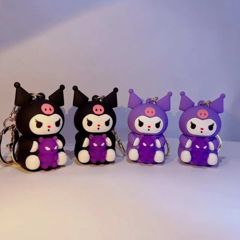 BRELOK GUMOWY ŚWIECĄCE KUROMI BRELOK GUMOWY ŚWIECĄCE KUROMI