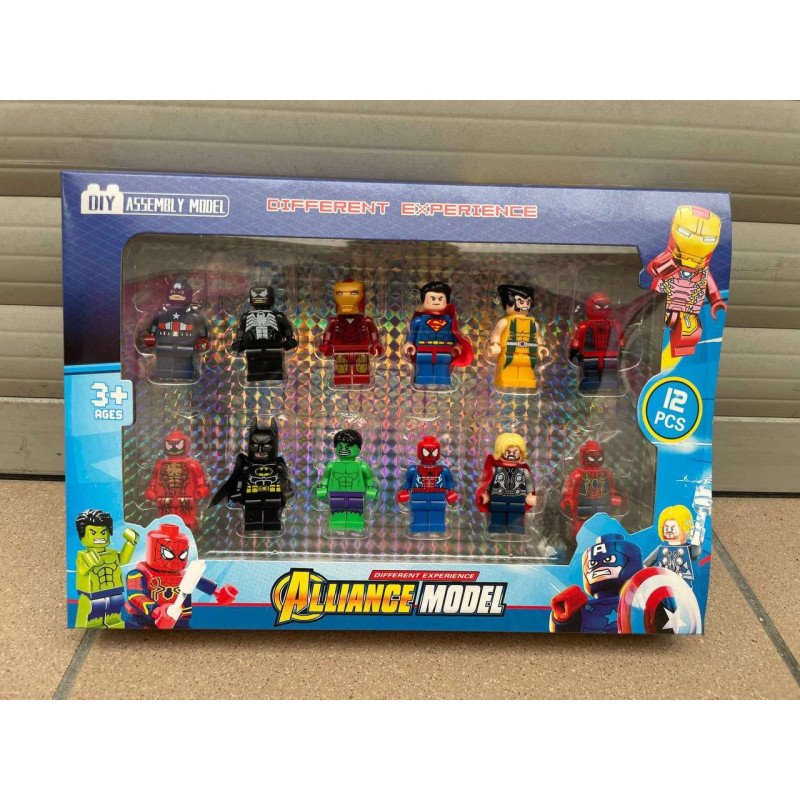ZESTAW FIGUREK AVENGERS 12 PCS. ZESTAW FIGUREK AVENGERS 12 PCS.