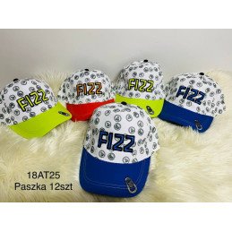 CZAPKA Z DASZKIEM